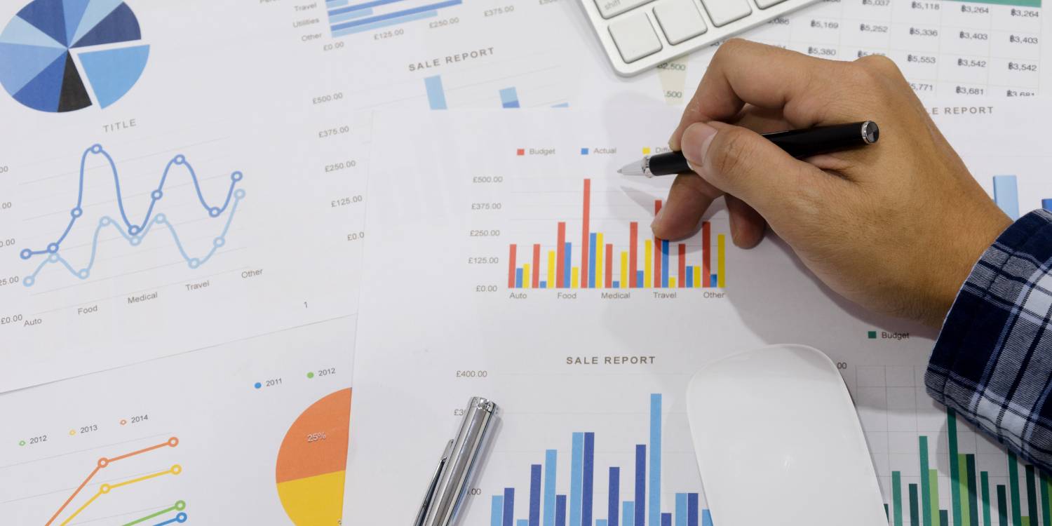 A Guide to Business Cash Management: Boosting Your Bottom Line with Smart Money Management