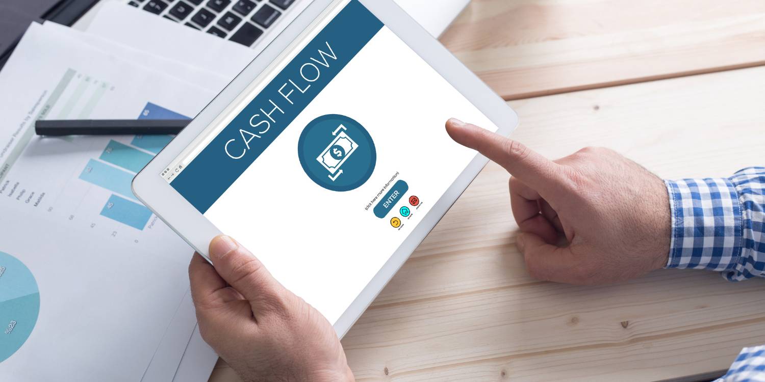 managing business cash flow